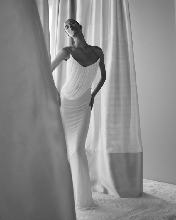 The Chicest Looks & Trends from the Spring '26 Bridal Collections