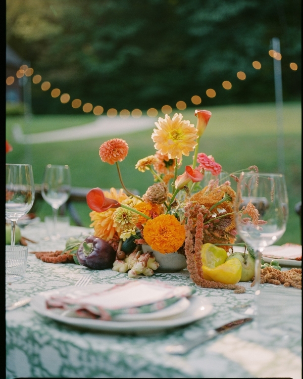A Colorful & Relaxed Vintage Celebration in The Berkshires