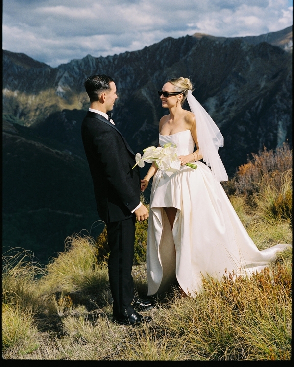 A High-End Wedding Amongst New Zealand's Cinematic Mountains