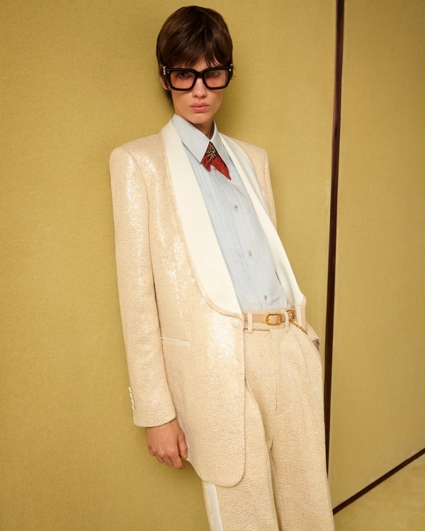 How to Set a Wedding Dress Code