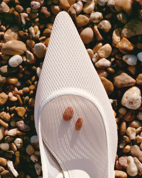 35 Ocean-Inspired Accessories to Complete Your Beach Bridal Look