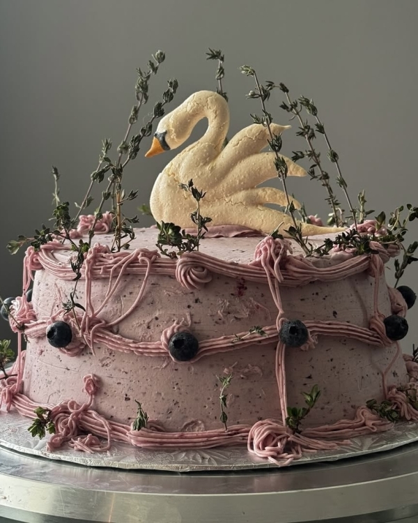 The Trendiest Wedding Cake Ideas to Match Every Wedding Style