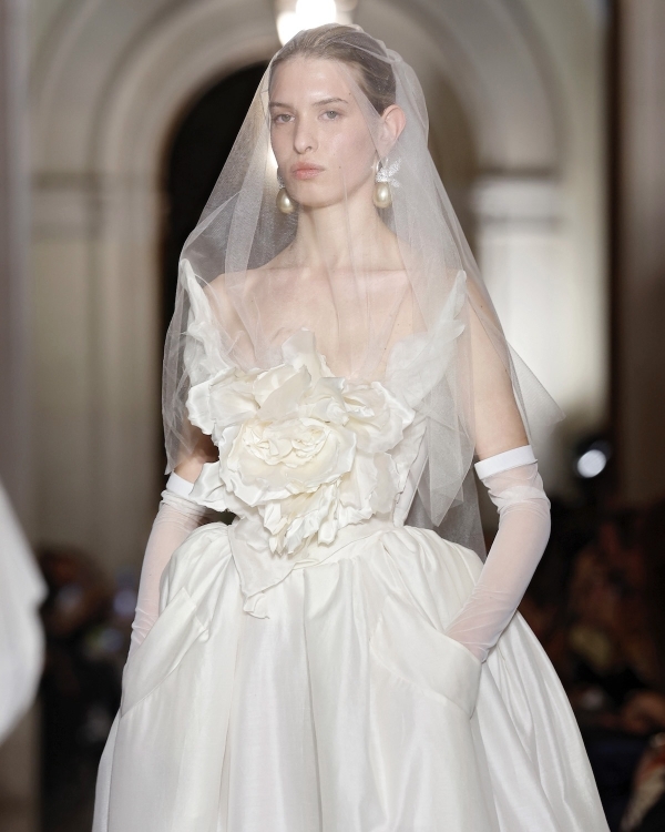 30 Vintage-Inspired Wedding Dresses from the 2026 Bridal Collections