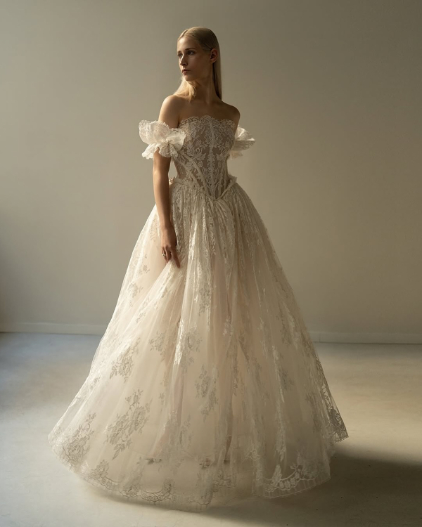 The Best Bridal Hairstyles for Every Wedding Dress Neckline & Silhouette