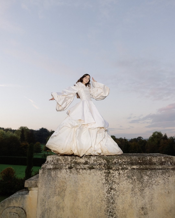 A Couple’s Guide to Wedding Photography Contracts: Image Rights, Timelines & Must-Knows