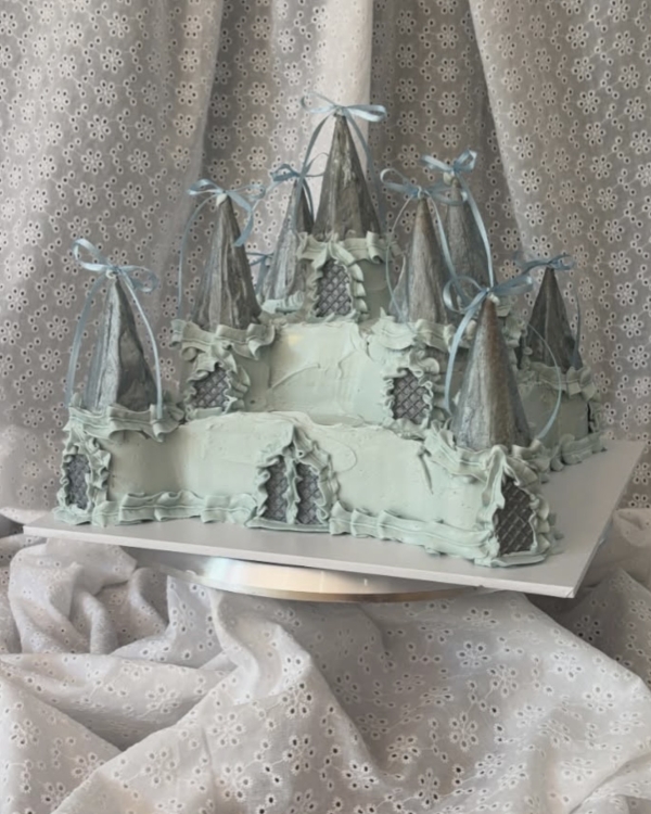 The Trendiest Wedding Cake Ideas to Match Every Wedding Style