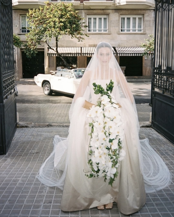 The Best Veils for Every Wedding Dress Style & Silhouette