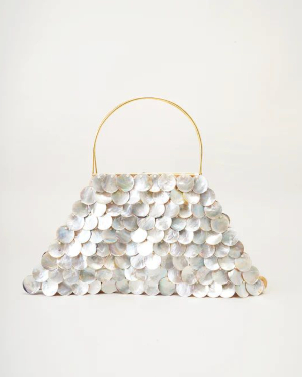 35 Ocean-Inspired Accessories to Complete Your Beach Bridal Look