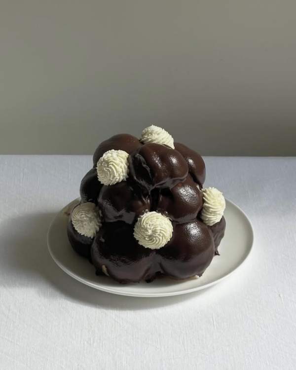 40 Irresistible Chocolate Brown Wedding Cakes and Desserts