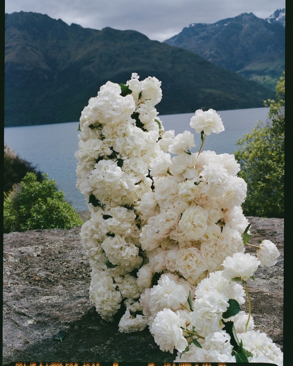 A High-End Wedding Amongst New Zealand's Cinematic Mountains
