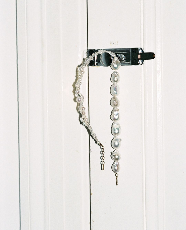 Trendy Jewelry for the Bride