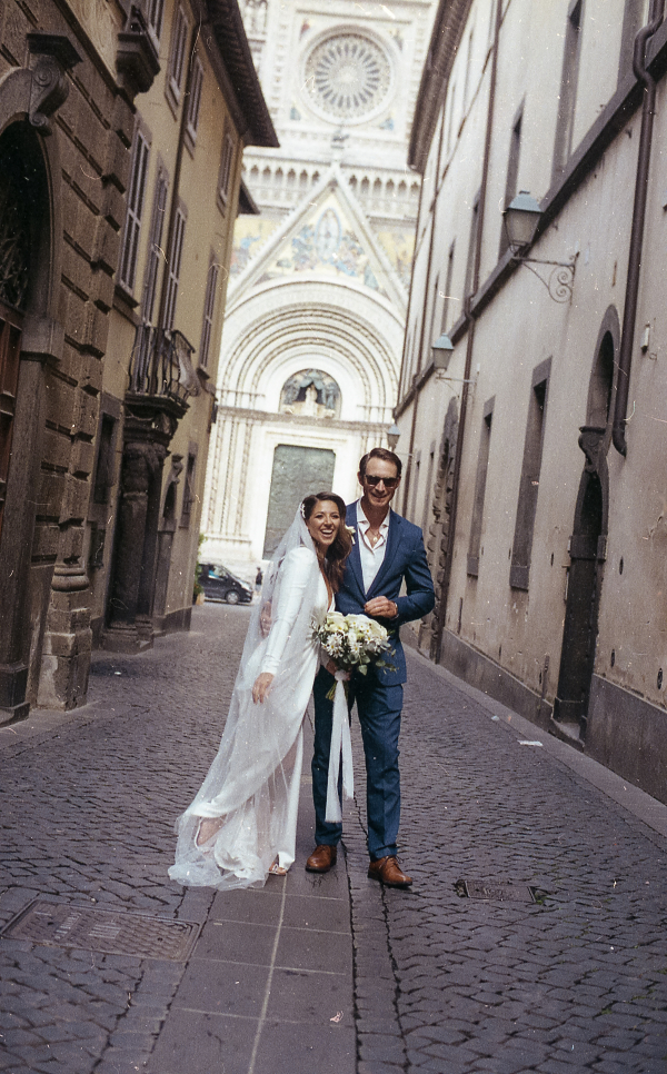 Elopement Wedding Ceremony in Orvieto | Hannah and Ian Inspiring Wedding