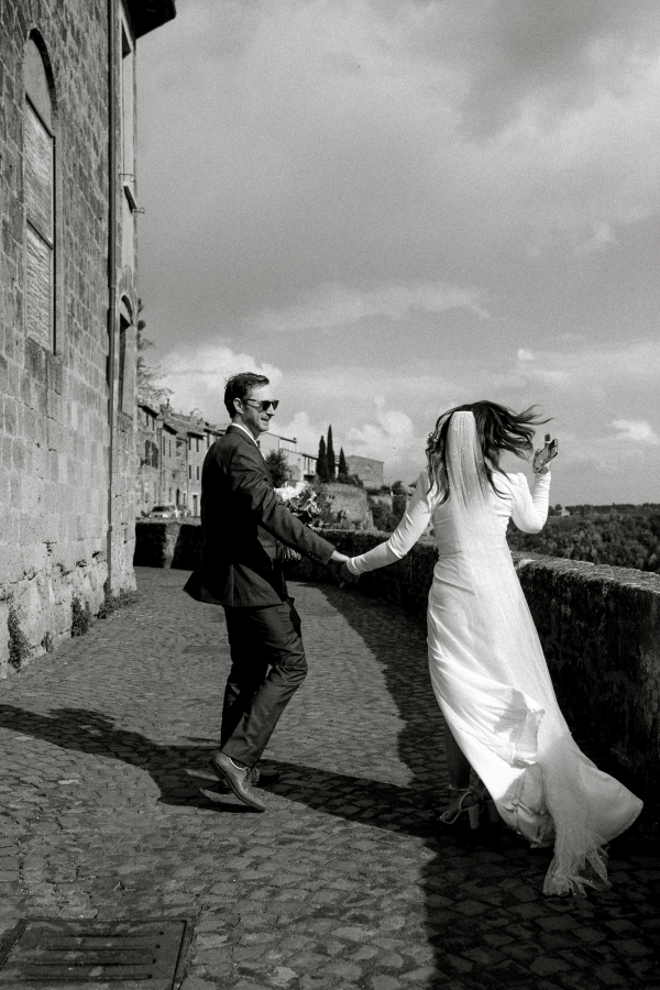 Elopement Wedding Ceremony in Orvieto | Hannah and Ian Inspiring Wedding