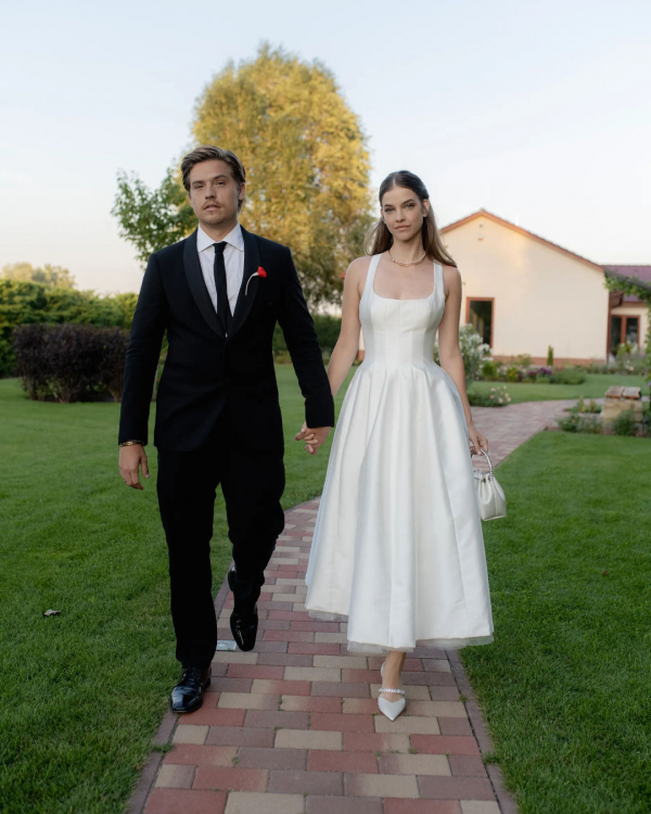 Best Wedding Dresses of 2023 | Top 15 the Most Stylish & Beautiful Brides | Gowns Designers