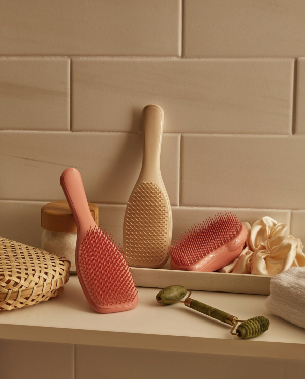 Tips and Products for Hair Care in the Winter Season I How to Protect Hair in Cold Weather