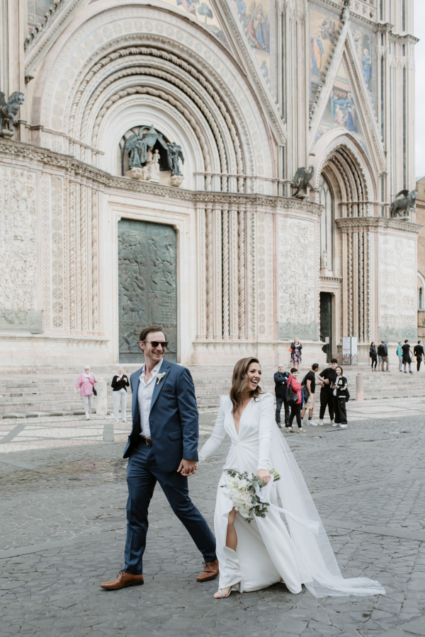 Elopement Wedding Ceremony in Orvieto | Hannah and Ian Inspiring Wedding