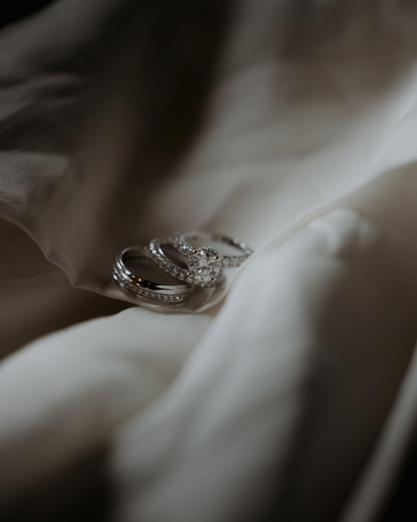 A Decade of Love: Romantic Anniversary Photoshoot at Mont Du Soleil