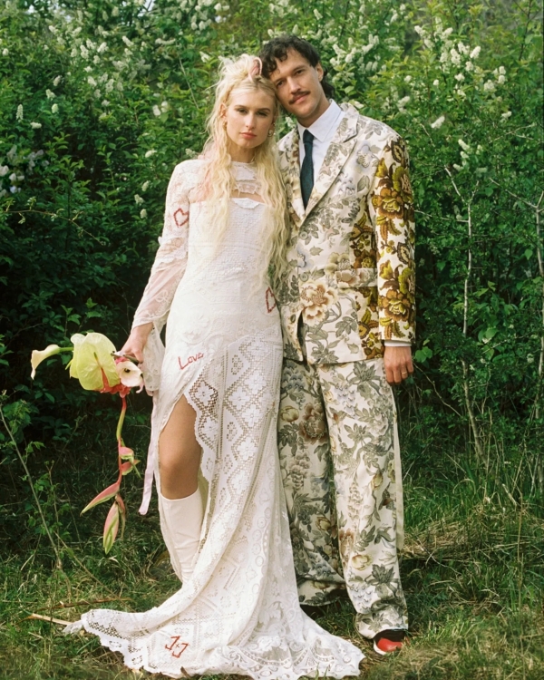 45 Chic Wedding Day Style Ideas for Brides & Grooms