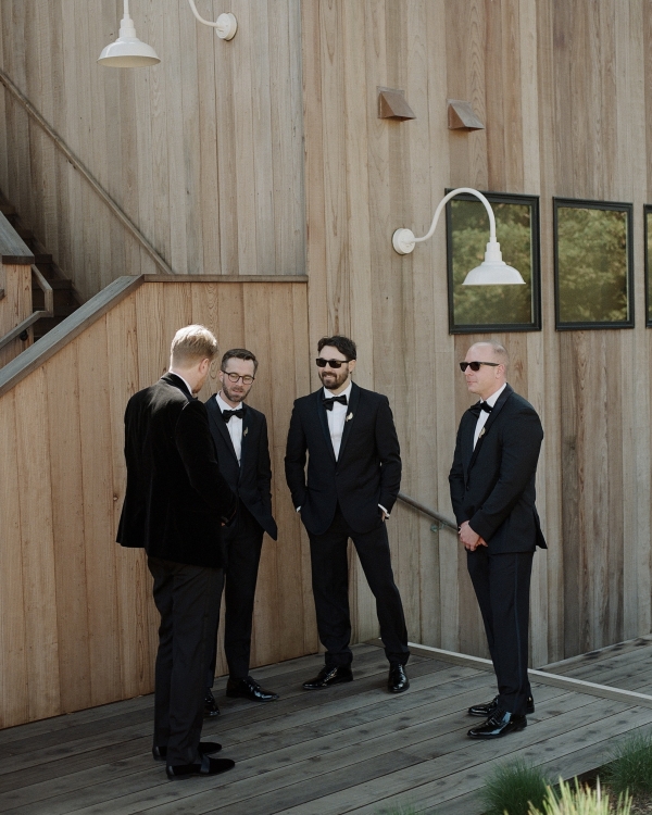 An Elegant Wildflower Wedding with Breathtaking Ocean Views