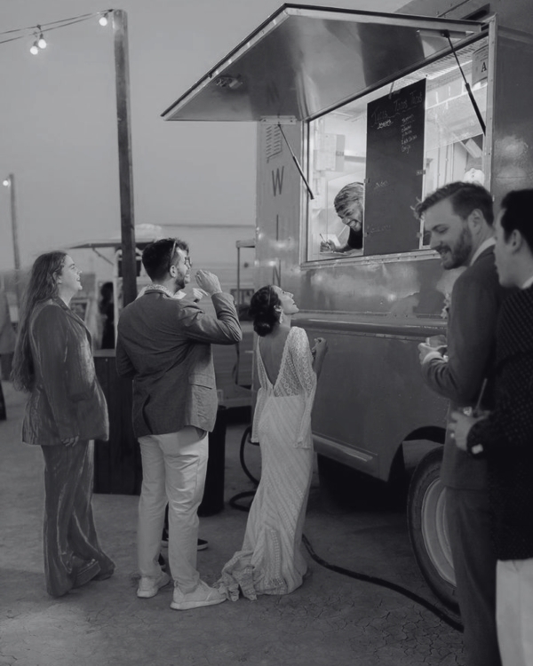 8 Late-Night Snacks for Your Wedding After Party