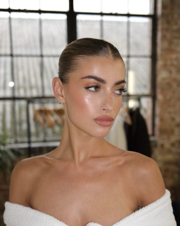 13 Holy Grail Beauty Products the Top Bridal Makeup Artists Swear By