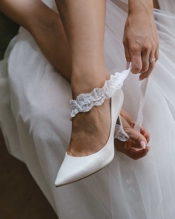 Photographers Kelly Mour