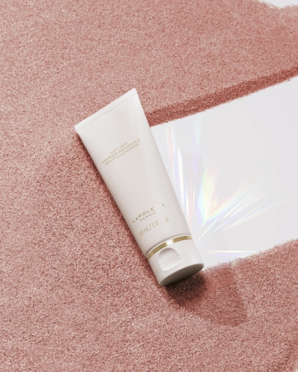 13 Holy Grail Beauty Products the Top Bridal Makeup Artists Swear By