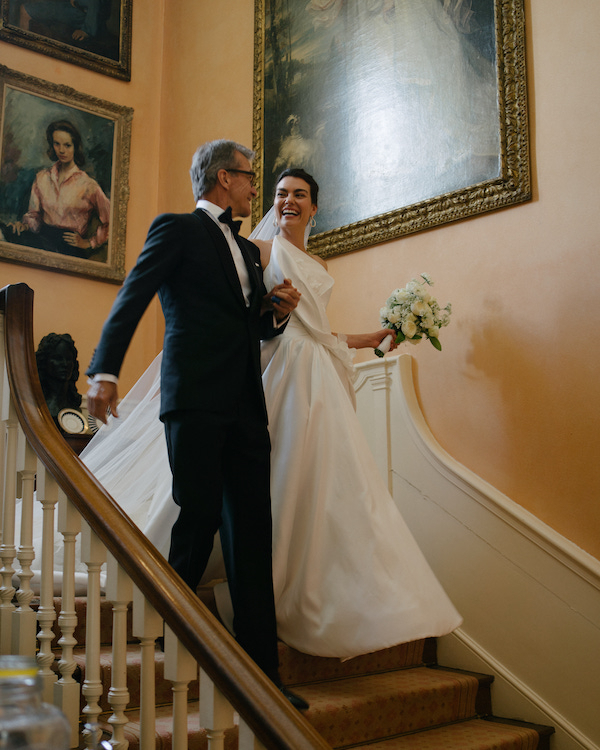 A Colorful Wedding Amongst the Costwolds Countryside