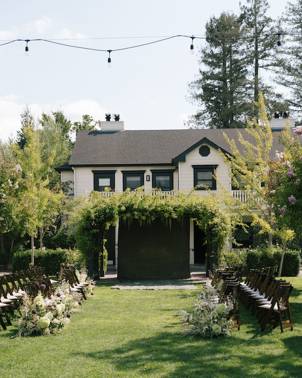 An Elegant & Timeless Garden Wedding in California