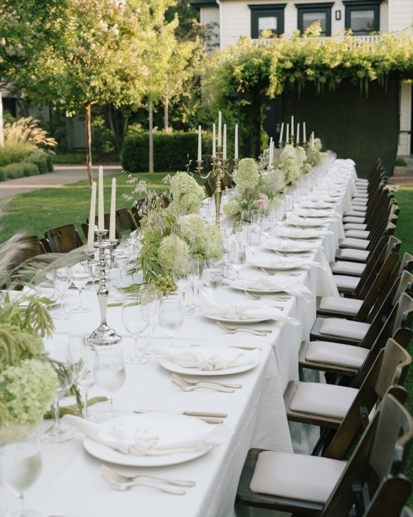 An Elegant & Timeless Garden Wedding in California
