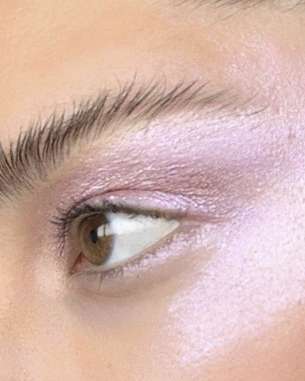 6 Eye-Catching Makeup Looks to Try for New Year’s Eve 2025