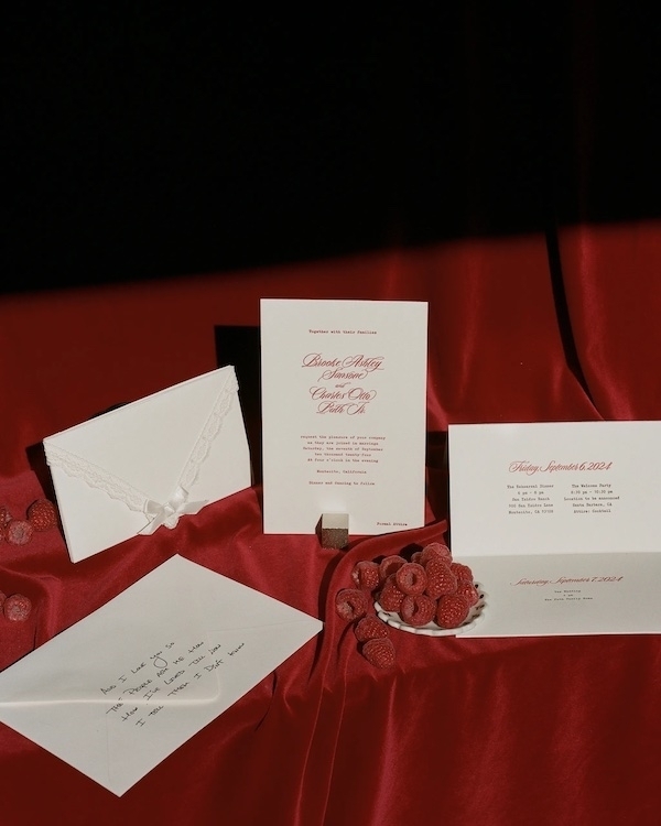 10 Major Wedding Stationery Trends for 2025