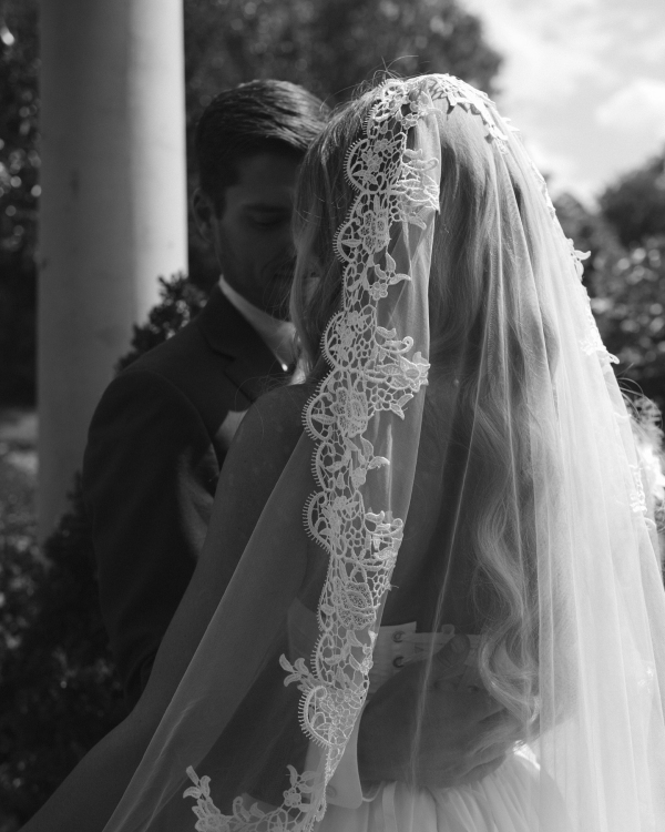 Photographers Sabrina Thomas