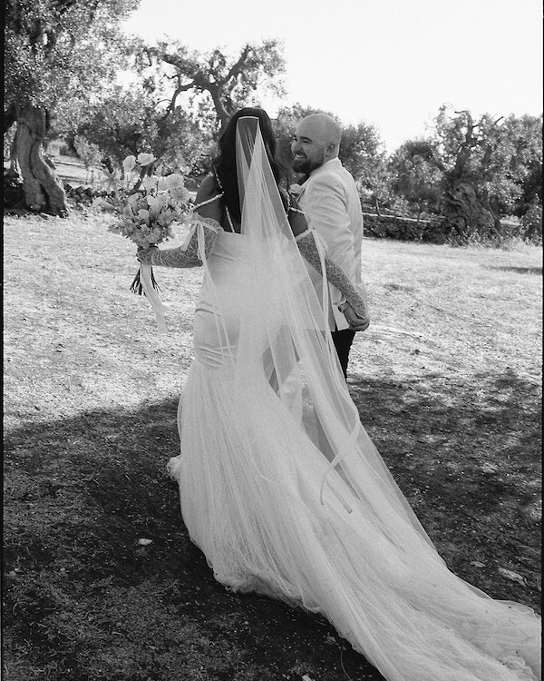A Vivid Wedding Celebration in Puglia’s Idyllic Countryside