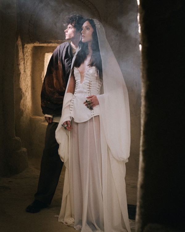 45 Chic Wedding Day Style Ideas for Brides & Grooms