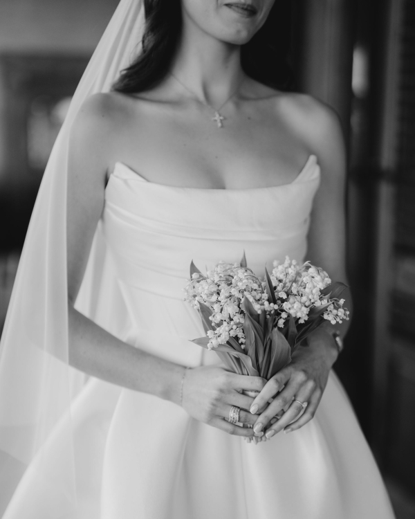 A Classic and Elegant Celebration in Italy