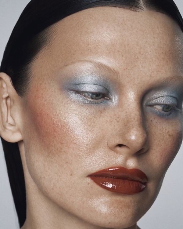 6 Eye-Catching Makeup Looks to Try for New Year’s Eve 2025