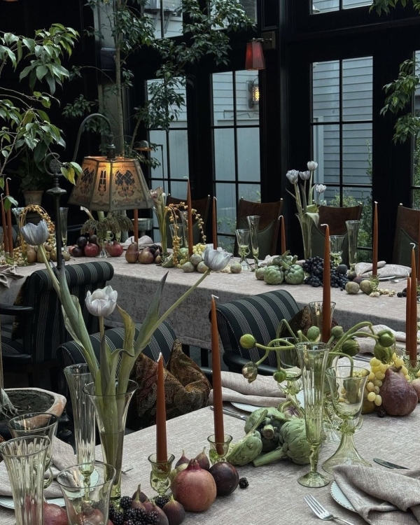 35 Artistic Fruit & Vegetable Centerpiece Arrangements