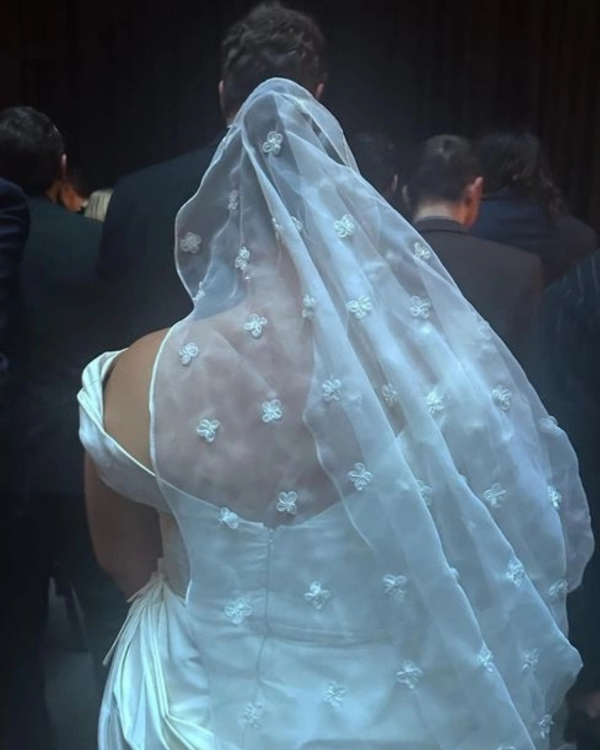 10 Major Bridal Accessory Trends for 2025