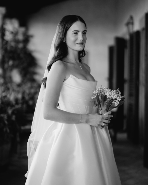 A Classic and Elegant Celebration in Italy