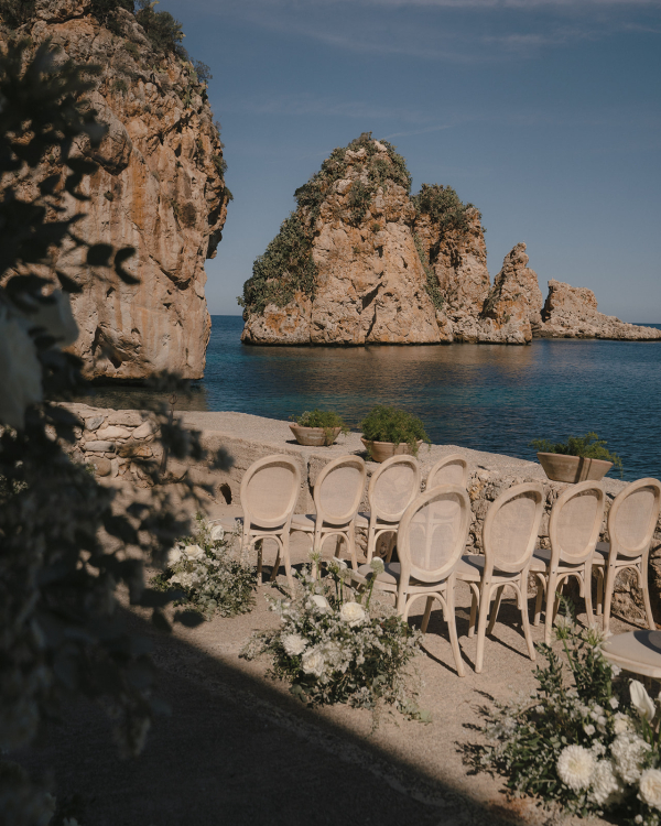 Photographers Kelly Mour