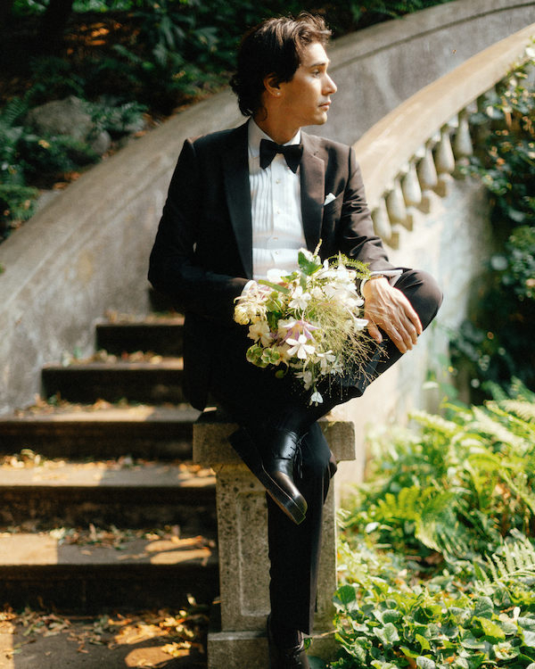 An Enchanting Wedding Amongst a Classic Manor Garden