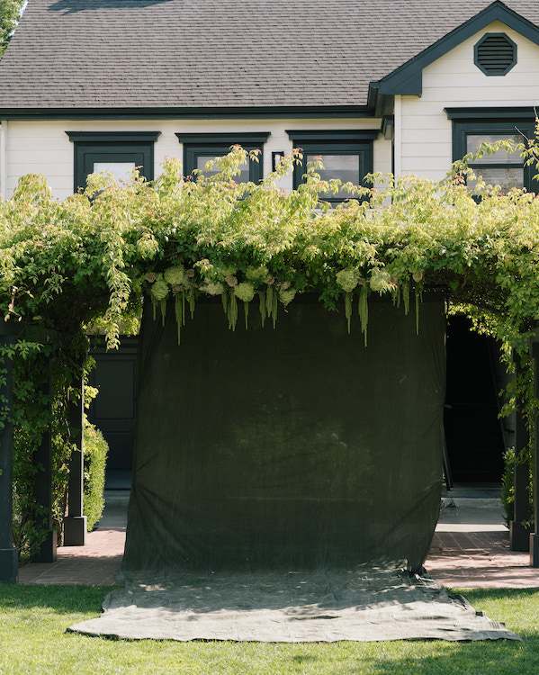 An Elegant & Timeless Garden Wedding in California