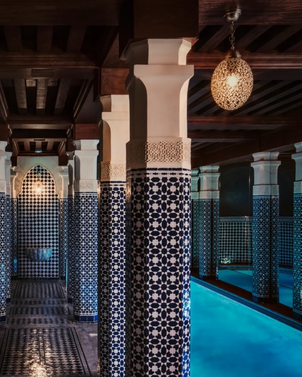 10 Romantic New Hotels in Paris View