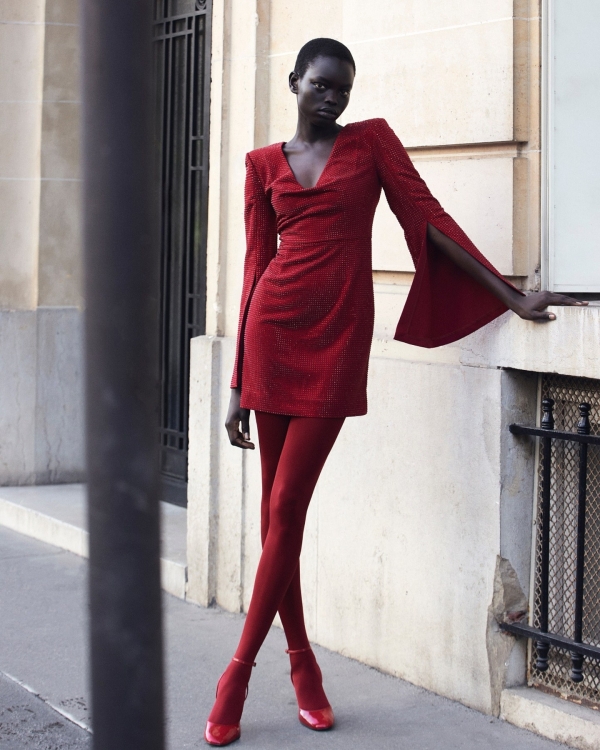 40 Standout Christmas Party Outfits for 2024 | Trendy Xmas Party Looks for Women