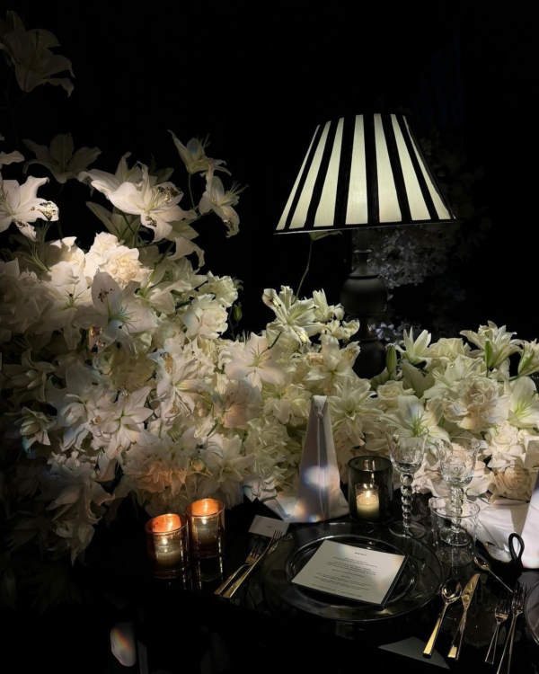 7 Creative Ways to Add Stripes to Your Wedding Decor