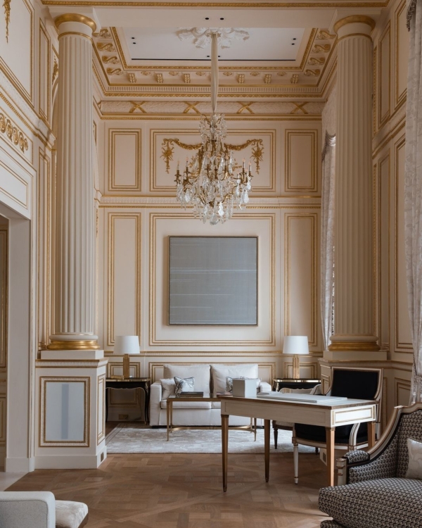 10 Romantic New Hotels in Paris View