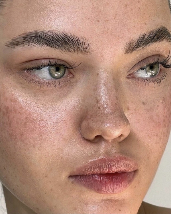 13 Holy Grail Beauty Products the Top Bridal Makeup Artists Swear By