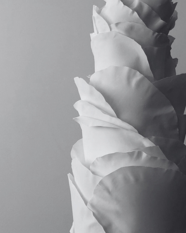 10 Major Wedding Cake Trends for 2025