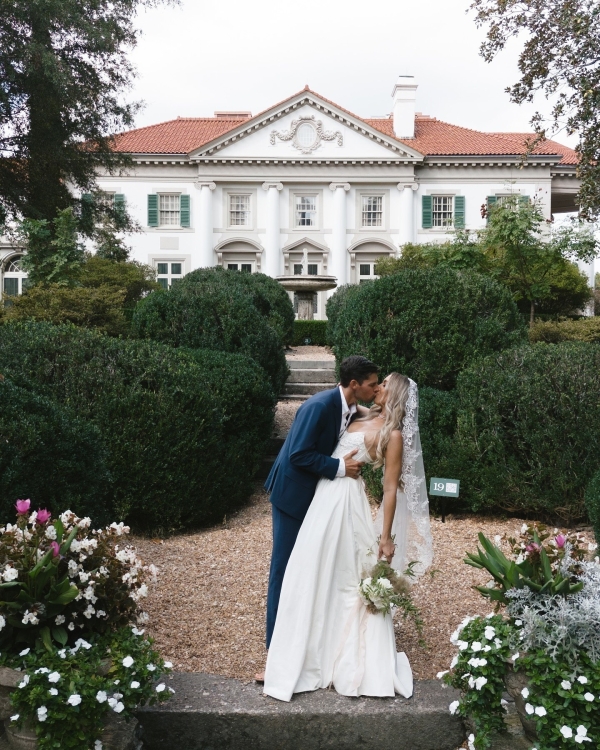 Photographers Sabrina Thomas